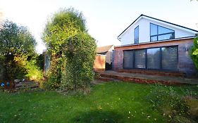 Hutchcomb Villa, 4 Bed Luxury House,Oxford+Parking